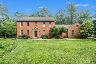 4397 Sherwood Forest Ct, Ann Arbor, MI 48103