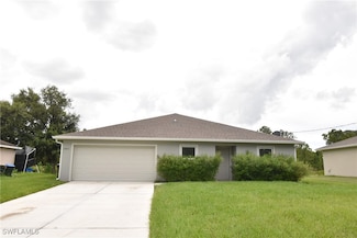 3945 Constitution Dr, North Port, FL 34291