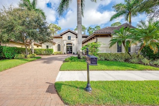 7721 Classics Dr, Naples, FL 34113
