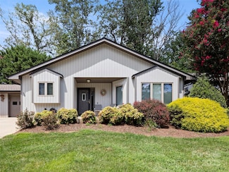 338 Kyfields None, Weaverville, NC 28787