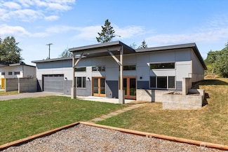 2644 Mcleod Rd, Bellingham, WA 98225