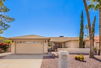 10413 E Silvertree Dr, Sun Lakes, AZ 85248