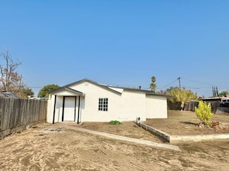 5035 E Laurel Ave, Fresno, CA 93727