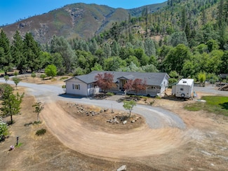 14925 Trinity Mountain Rd, French Gulch, CA 96033