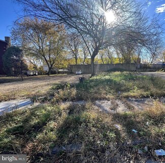 2866 Buren Ave, Camden, NJ 08105