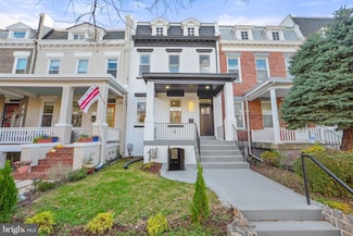 9 Girard St NE, Washington, DC 20002