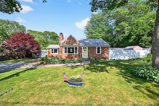 24 Tabor Rd, Forestdale, MA 02644