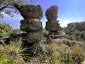 2802 County Road 114, Llano, TX 78643