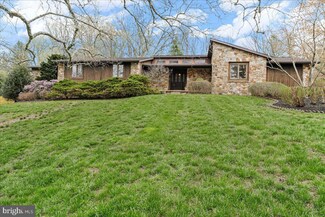 5 E Mozart Dr, Wilmington, DE 19807