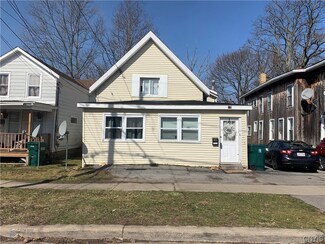 113 W Seneca St, Oswego, NY 13126