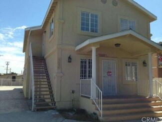 5844 Compton Ave, Los Angeles, CA 90001
