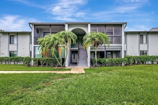 1002 Green Pine Blvd Unit 62, West Palm Beach, FL 33409