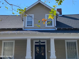 605 W 2nd St, Washington, NC 27889