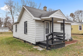 215 S Moore St, South Beloit, IL 61080