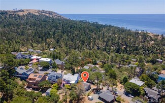 1692 Berwick Dr, Cambria, CA 93428