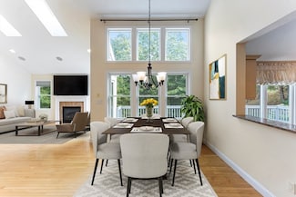 1 Matt Hoxie Trail, Plymouth, MA 02360