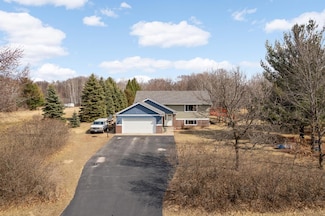 18153 Fillmore St NE, Cedar, MN 55011