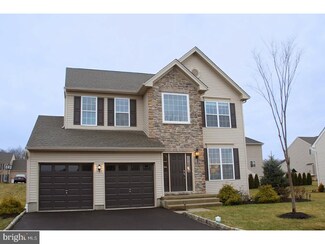 408 Townsend Dr, Perkasie, PA 18944