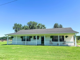 2646 County Road 4102, New Boston, TX 75570