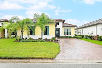 2217 5th St E, Palmetto, FL 34221