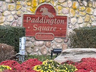 1192 Richmond Rd, Mahwah, NJ 07430