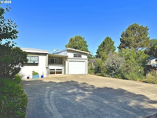 1600 Rhododendron Dr Unit 218, Florence, OR 97439