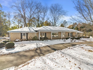 5340 Wind Point Rd, Racine, WI 53402