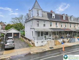 104 Race St, Catasauqua, PA 18032