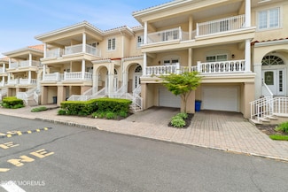 17 Riviera Dr, Long Branch, NJ 07740