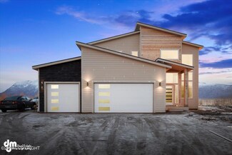2549 S Sunrise View Cir, Gateway, AK 99645