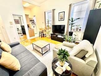 86 South St Unit 2, Jersey City, NJ 07307