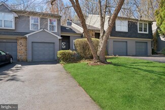 27 Chicopee Dr, Montgomery, NJ 08540