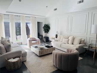 6332 Southpoint Dr, Dallas, TX 75248