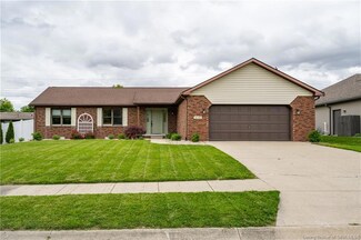 4630 Posthorn Ct, Columbus, IN 47203