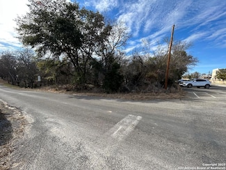 000 High St, Comfort, TX 78013