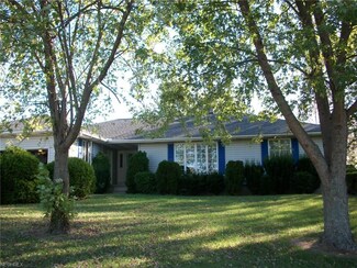1163 Marks Rd, Valley City, OH 44280
