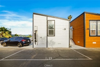 8250 Lankershim Blvd Unit 196, North Hollywood, CA 91605