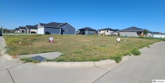 1004 Annabel Ave, Hickman, NE 68372