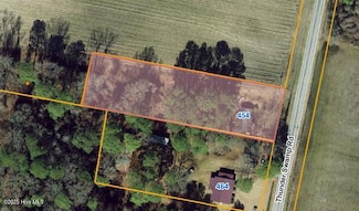 454 Thunder Swamp Rd, Mount Olive, NC 28365