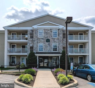 211 Brandon Rd Unit 211, Jeffersonville, PA 19403