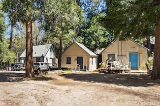 632 Leebert Way, Crestline, CA 92325