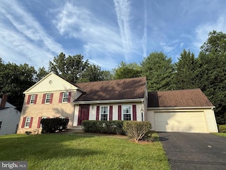 12130 Ambleside Dr, Potomac, MD 20854