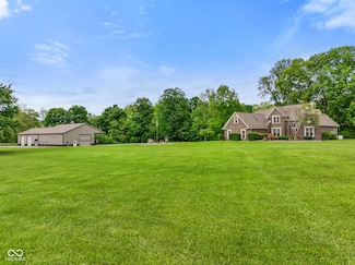 2508 W Indian Creek Rd, Trafalgar, IN 46181