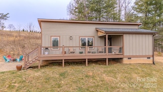 169 Duck Pond Dr, Marshall, NC 28753