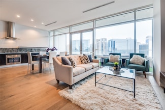 2430 Victory Park Ln Unit 1906, Dallas, TX 75219