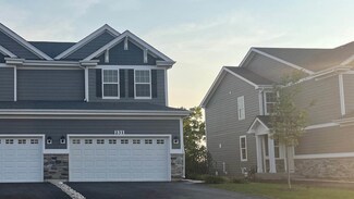 231 Charlestowne Lakes Dr, St. Charles, IL 60174