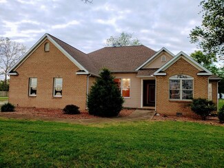 279 E County Road 600 N, Shelburn, IN 47879