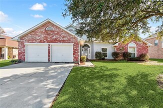 3637 Lake Lynn Dr, Gretna, LA 70056