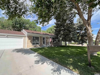 2235 Pennsylvania Blvd, Green River, WY 82935