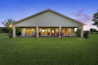 304 Lcr 424, Groesbeck, TX 76642